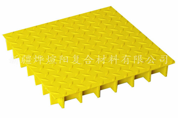 烏魯木齊成品玻璃鋼水箱價(jià)格